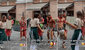 Venezolana baila música de la selva y saca pasos prohibidos en centro de Lima: “Buen ritmo”