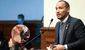 Estudiantes de la UNMSM expulsan a congresista Alejandro Muñante: "San Marcos es del pueblo"
