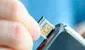 ¿Por qué los ladrones extraen el chip de tu teléfono y lo colocan en otro celular? Esta es insólita razón