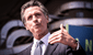 Tres leyes firmadas por Gavin Newsom que son poco conocidas y que todo conductor debería tener en cuenta para evitar multas