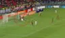 El jalón en el área que generó eufórico reclamo de Paolo Guerrero, pero que la TV no mostró repetición